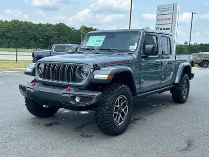 New 2025 Jeep Gladiator Rubicon w/ Convenience Group