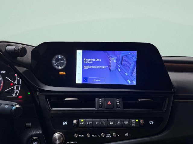 Certified 2025 Lexus ES 350 w/ Premium Package FWD image 13