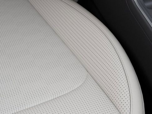 New 2026 Kia Sorento S w/ S Panoramic Sunroof Package image 24