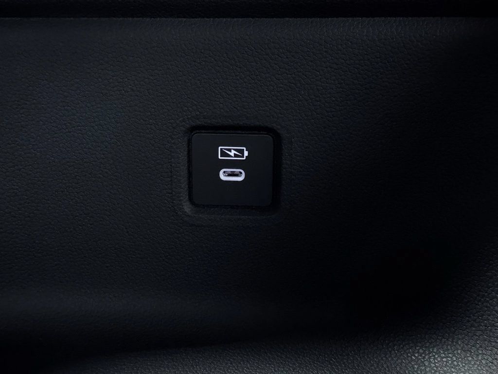 New 2026 Honda Pilot Touring image 24