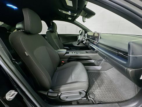 Used 2024 Hyundai Ioniq 6 SE image 31