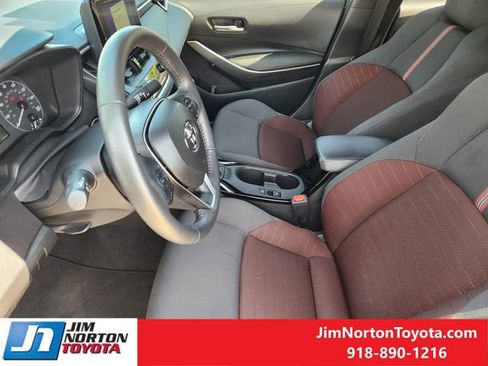 Used 2024 Toyota Corolla SE FWD image 14