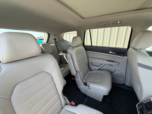 Used 2021 Volkswagen Atlas SEL Premium AWD/4WD image 9