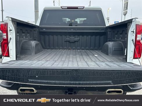 Used 2023 Chevrolet Silverado 1500 LT Trail Boss w/ Protection Package image 33