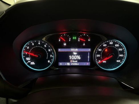 Used 2022 Chevrolet Equinox RS w/ RS Leather Package image 15