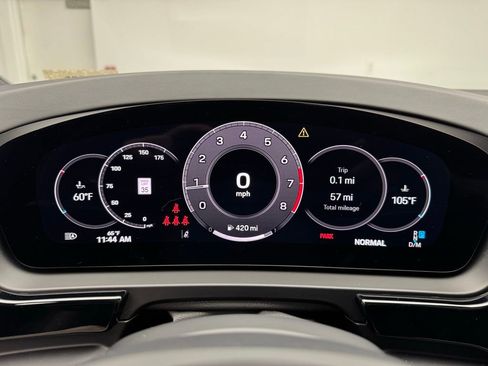 Used 2025 Porsche Cayenne image 10