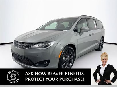 Used 2020 Chrysler Pacifica Touring-L Plus
