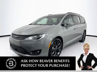 Used 2020 Chrysler Pacifica Touring-L Plus FWD video 1