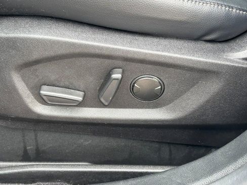 Used 2022 Ford Edge SEL w/ Convenience Package image 16