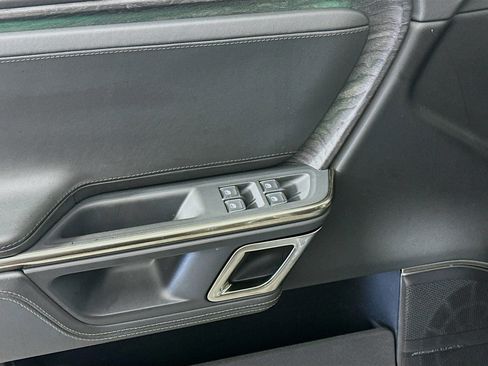 Used 2022 Rivian R1T Adventure image 15