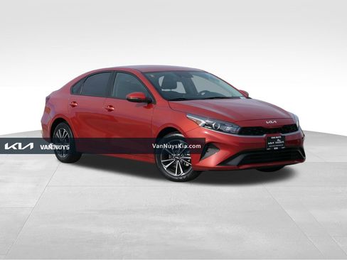 Used 2023 Kia Forte LXS w/ LXS Technology Package image 1