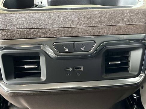 New 2026 Chevrolet Silverado 1500 LTZ w/ Z71 Off-Road Package image 18