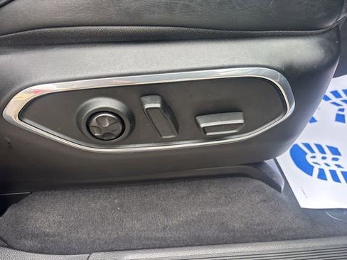 Used 2023 Jeep Wagoneer Series II image 14