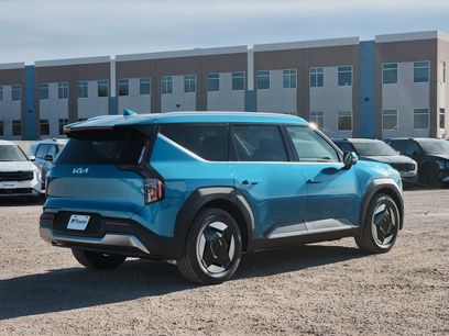 New 2026 Kia EV9 Wind