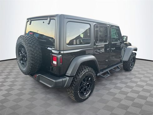 Used 2023 Jeep Wrangler Unlimited w/ Cold Weather Group image 6