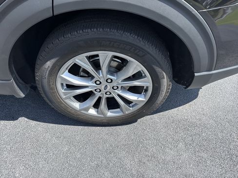 Used 2024 Ford Explorer Limited RWD image 12