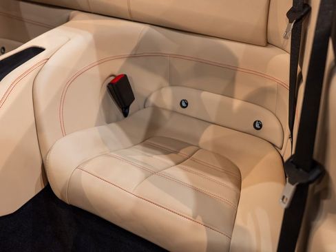 Used 2016 Ferrari California T image 42