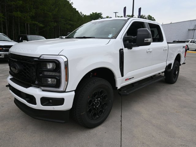 Used 2025 Ford F350 Lariat w/ Lariat Ultimate Package AWD/4WD image 5