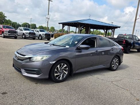 Used 2016 Honda Civic EX image 3
