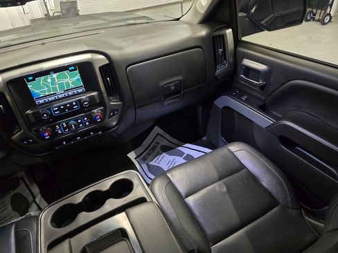 Used 2018 Chevrolet Silverado 1500 LT w/ All Star Edition AWD/4WD image 43