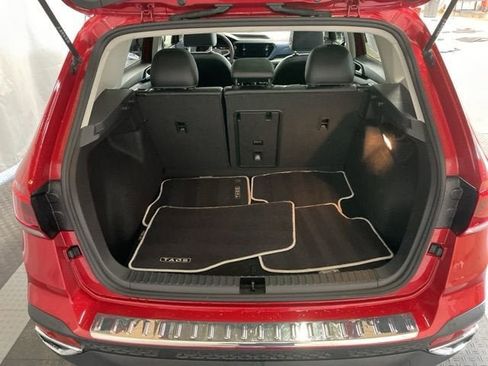 Certified 2023 Volkswagen Taos SE w/ Panoramic Sunroof Package AWD/4WD image 9