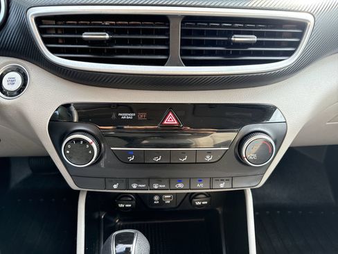 Used 2020 Hyundai Tucson Value AWD/4WD image 18