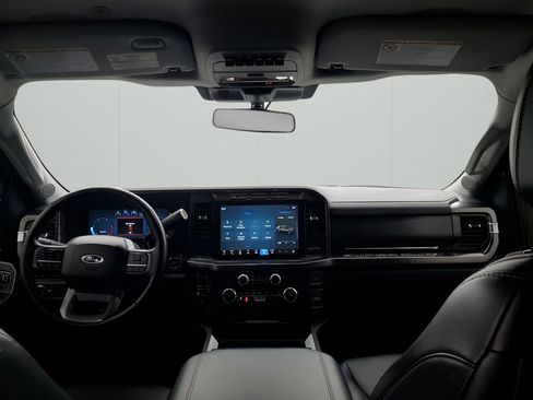 Used 2024 Ford F350 Lariat image 23