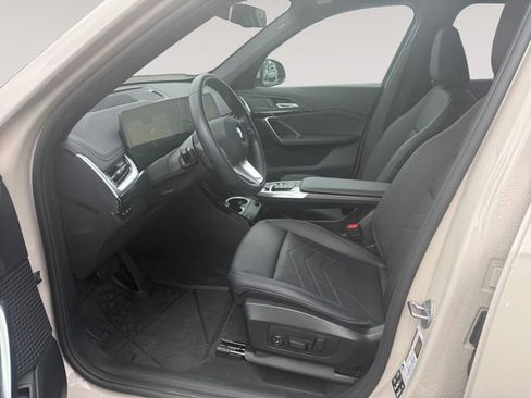 Used 2026 BMW X1 xDrive28i w/ Technology Package AWD/4WD image 9