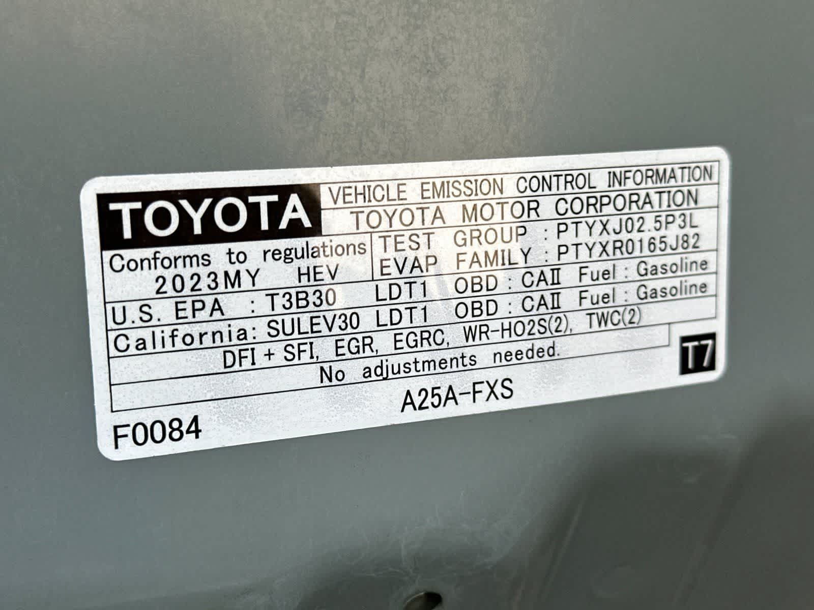 Used 2023 Toyota RAV4 XLE Premium AWD/4WD image 30