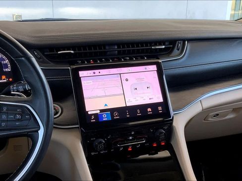 Used 2021 Jeep Grand Cherokee L Limited image 7