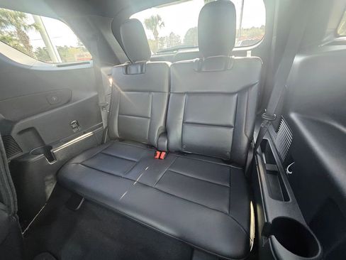 New 2026 Ford Explorer ST-Line w/ ST-Line Street Pack image 13