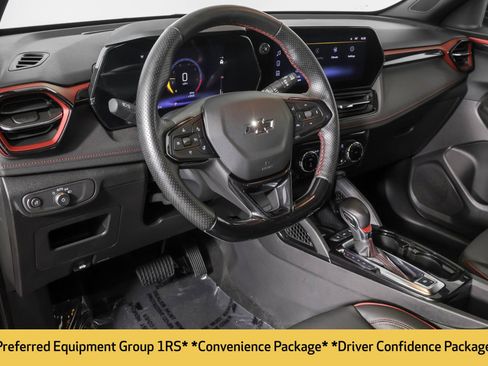 Used 2024 Chevrolet TrailBlazer RS w/ Convenience Package FWD image 5