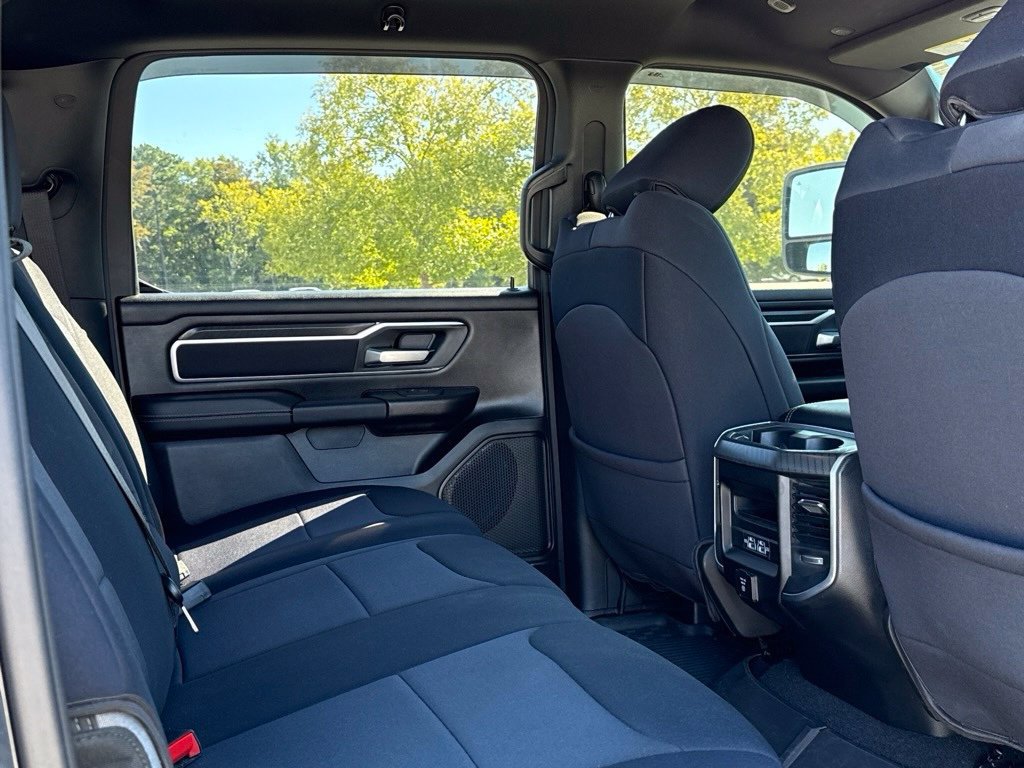 Used 2025 RAM 1500 Big Horn AWD/4WD image 9