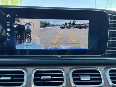 New 2025 Mercedes-Benz GLS 450 4MATIC image 26