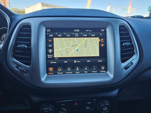 Used 2021 Jeep Compass Latitude w/ Driver Assistance Group image 23