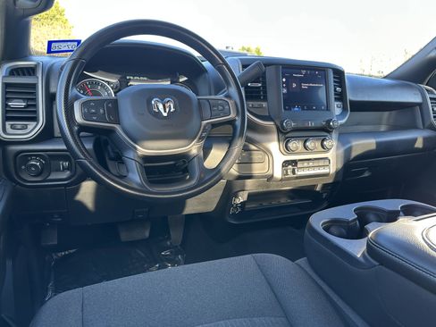 Used 2024 RAM 3500 Tradesman w/ Chrome Appearance Group image 15