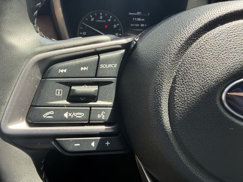 Used 2025 Subaru Outback Touring AWD/4WD image 24