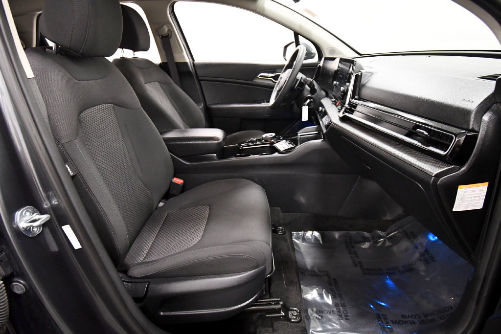 Certified 2023 Kia Sportage LX AWD/4WD image 18