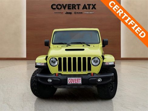 Used 2023 Jeep Gladiator Mojave w/ Cold Weather Group image 8
