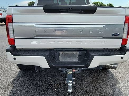 Used 2019 Ford F250 Platinum w/ Platinum Ultimate Package AWD/4WD image 27