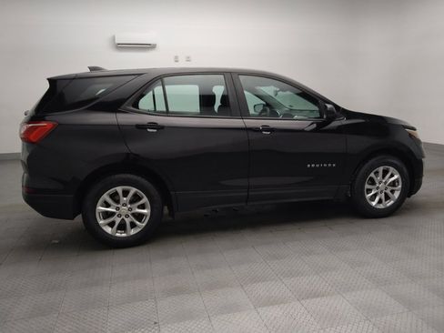 Used 2020 Chevrolet Equinox LS image 10
