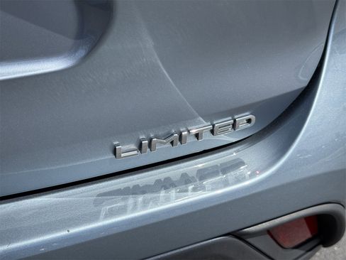 Used 2020 Toyota Highlander Limited image 8