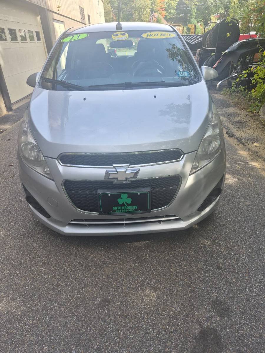 Used 2013 Chevrolet Spark LT FWD image 2