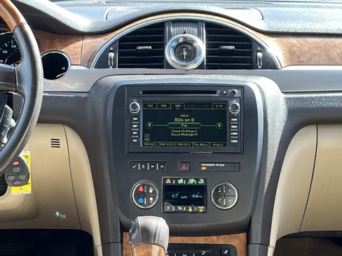 Used 2012 Buick Enclave Leather image 16