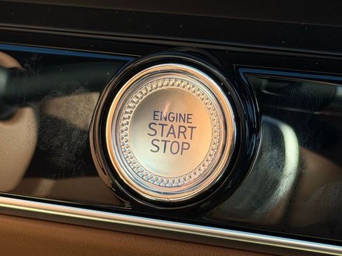 New 2026 Genesis GV70 2.5T Advanced image 23