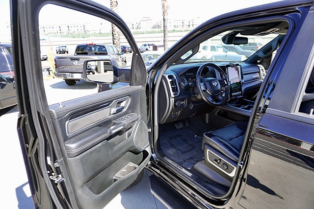 Used 2020 RAM 1500 Laramie w/ Sport Appearance Package AWD/4WD image 48