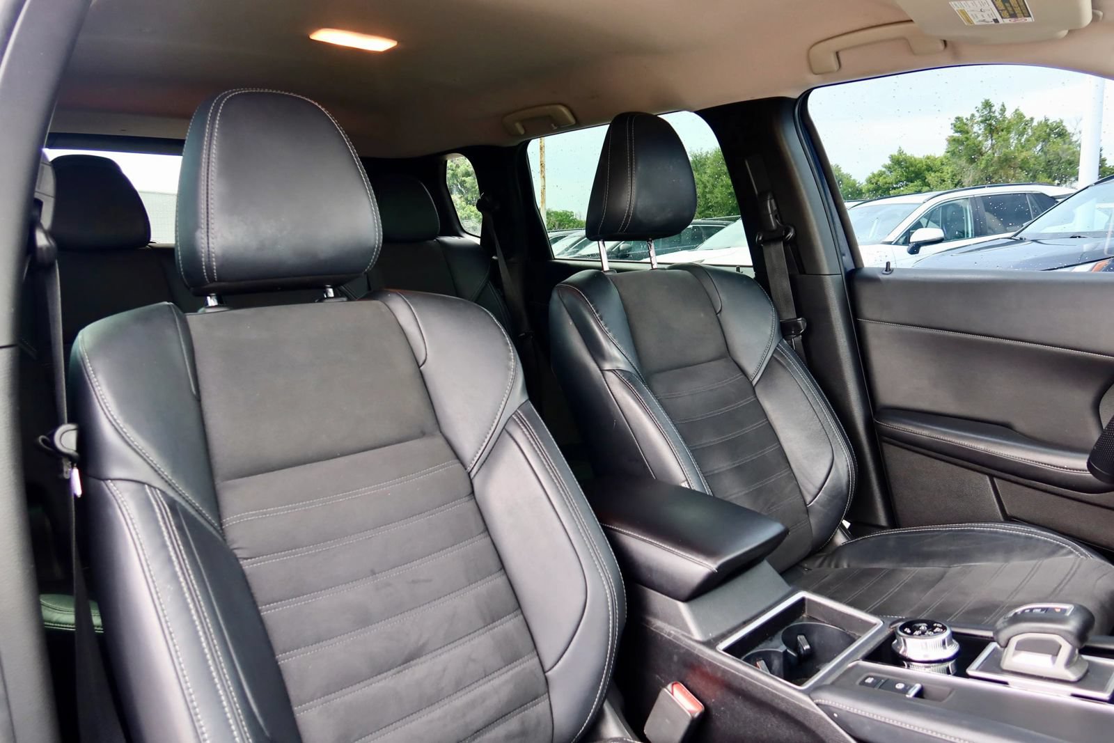 Used 2022 Mitsubishi Outlander SE FWD image 21