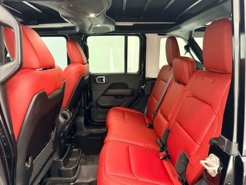 Used 2024 Jeep Wrangler Unlimited Rubicon 392 image 20