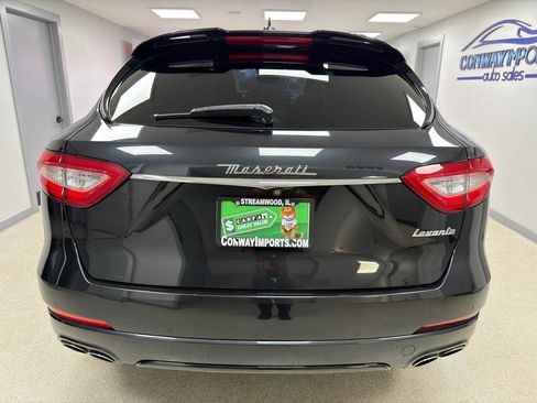 Used 2017 Maserati Levante w/ Sport Package image 7
