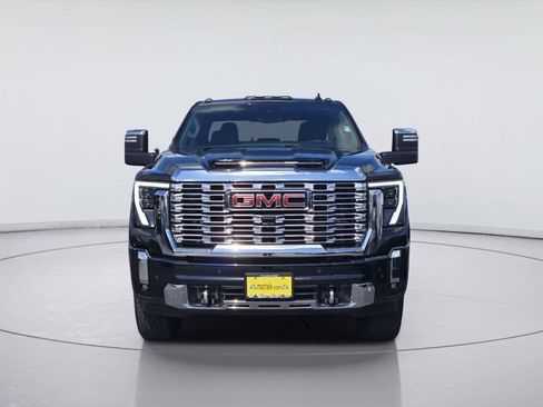 Used 2025 GMC Sierra 2500 Denali w/ Denali Reserve Package AWD/4WD image 2